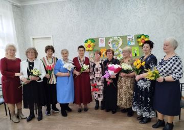 С музыкой в сердце и весной в душе!