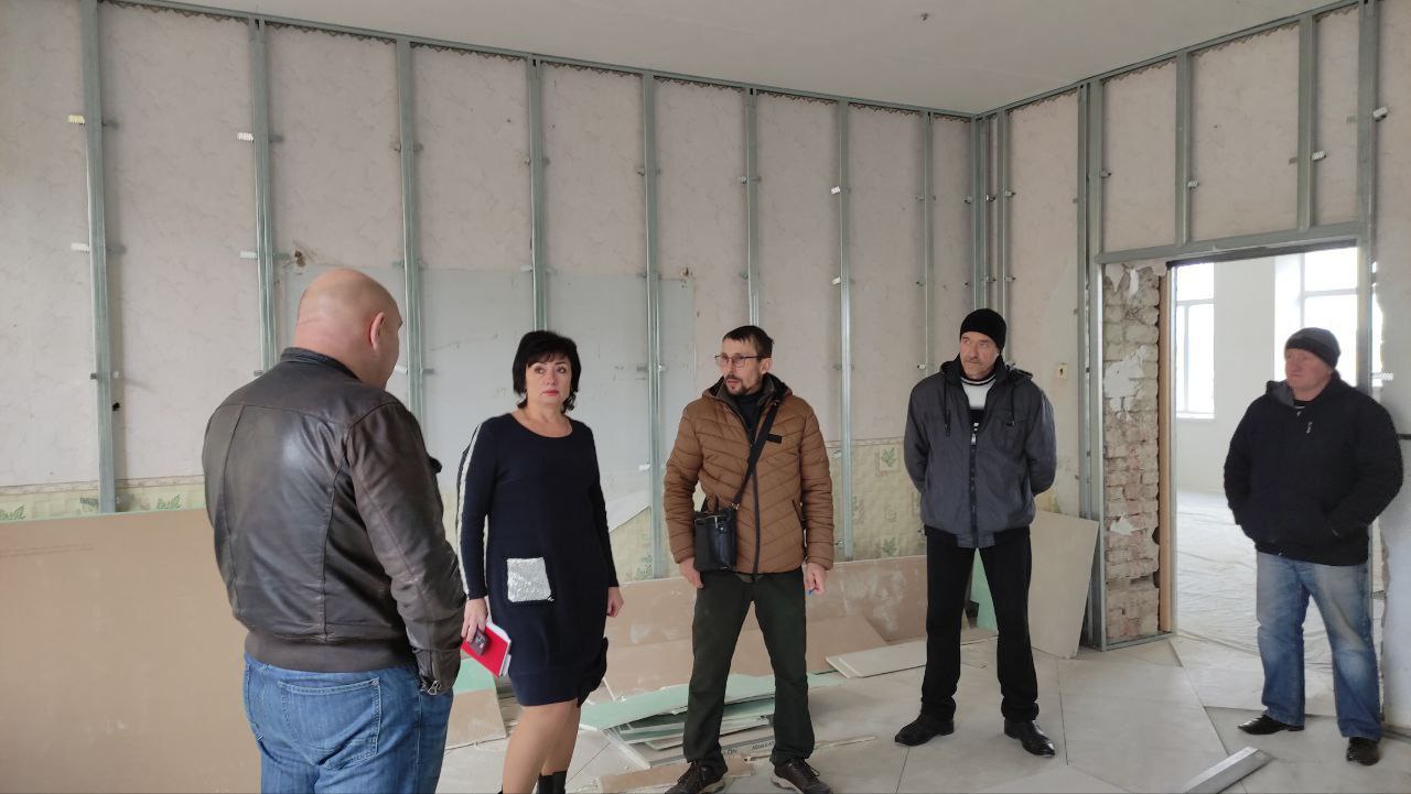 Ровно четыре года назад, Указом Главы ДНР №47 от 4 марта 2022 года, Наталья Анатольевна Великодная была назначена главой администрации Тельмановского района Ровно четыре года назад, Указом Главы ДНР №47 от 4 марта 2022 года, Наталья Анатольевна Великодная была назначена главой администрации Тельмановского района