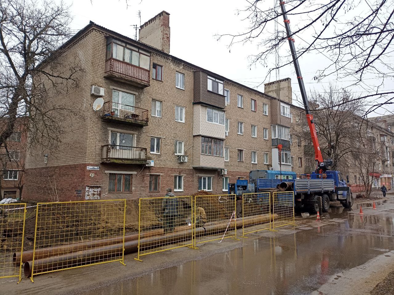 В Горловке продолжаются ремонтные работы на объектах водоснабжения и водоотведения В Горловке продолжаются ремонтные работы на объектах водоснабжения и водоотведения