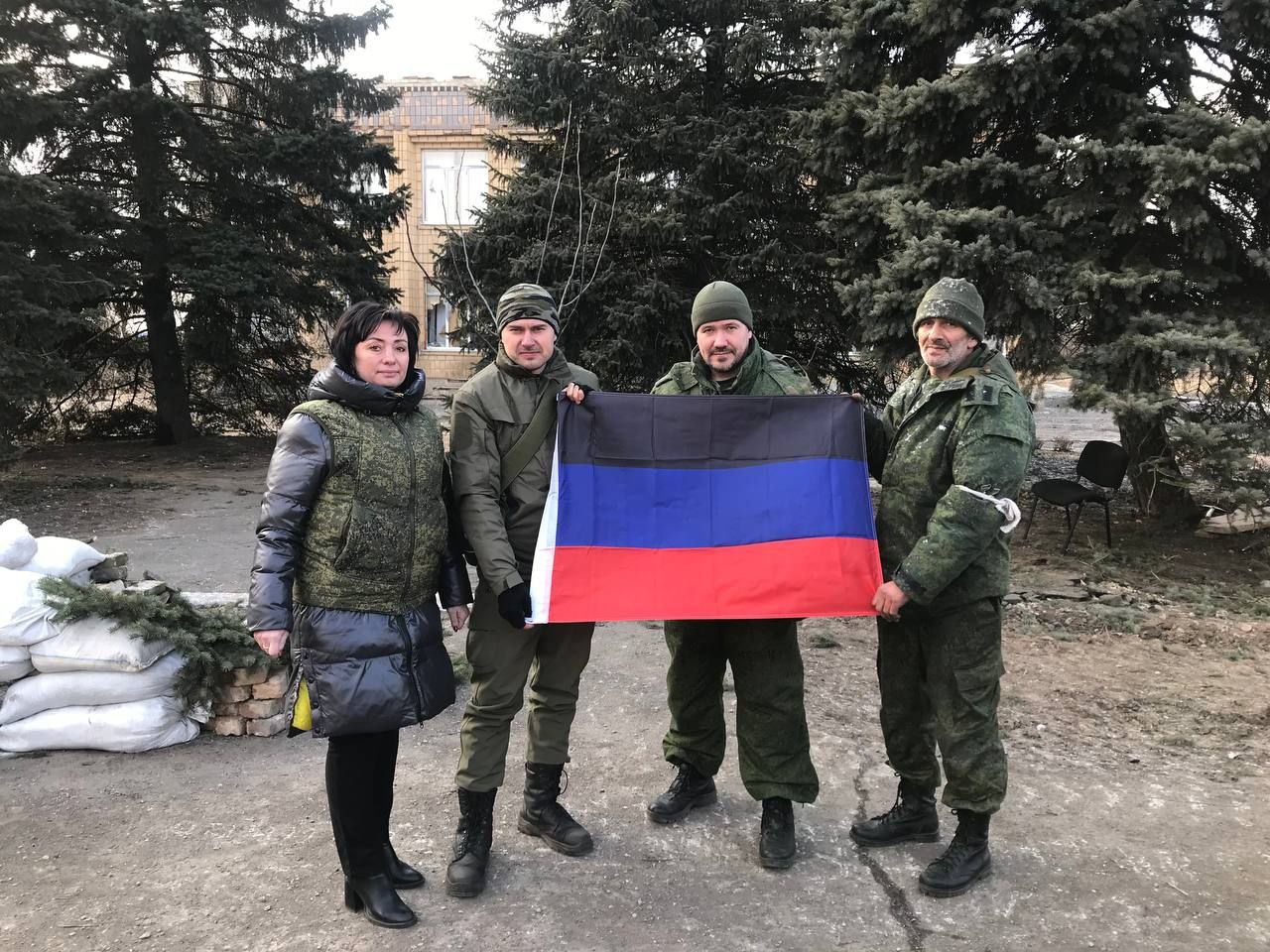 Ровно четыре года назад, Указом Главы ДНР №47 от 4 марта 2022 года, Наталья Анатольевна Великодная была назначена главой администрации Тельмановского района Ровно четыре года назад, Указом Главы ДНР №47 от 4 марта 2022 года, Наталья Анатольевна Великодная была назначена главой администрации Тельмановского района