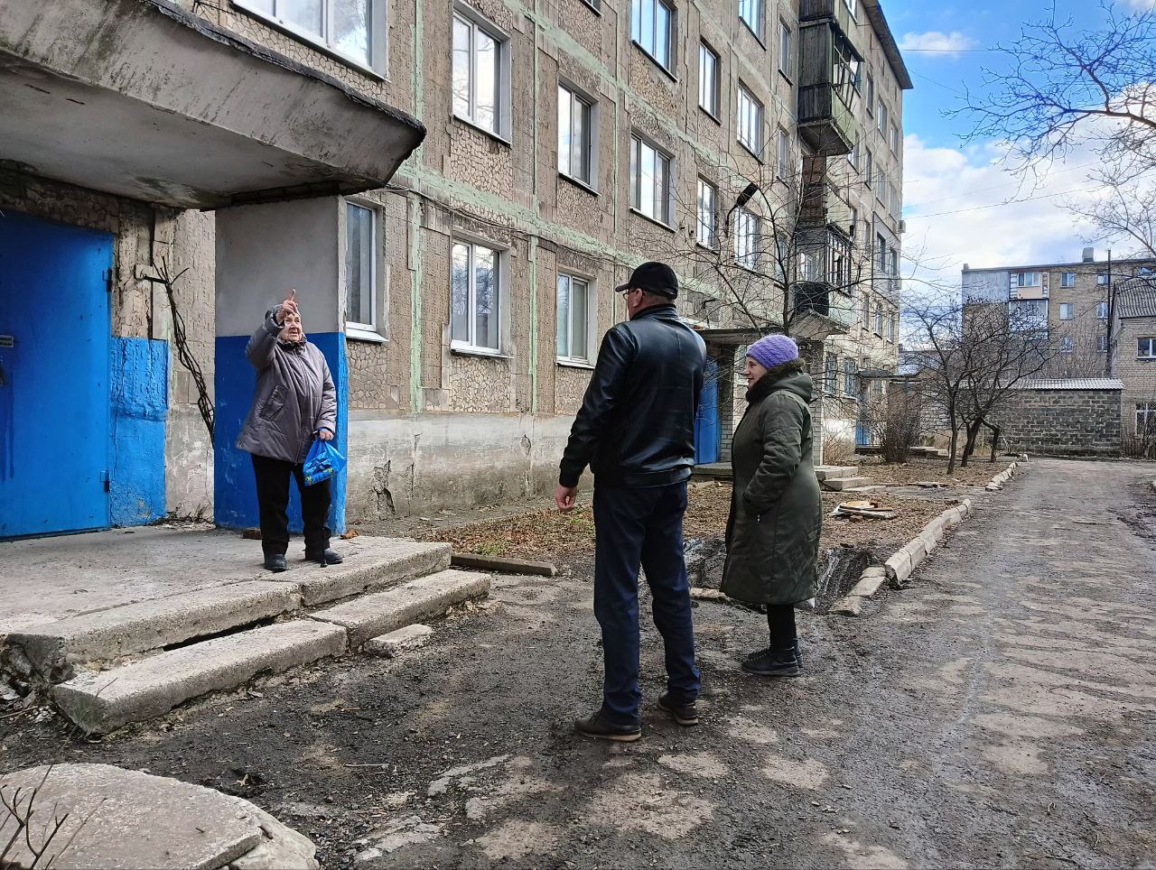 Председатель Дебальцевского городского совета Сергей Шульженко провел встречу с жителями города