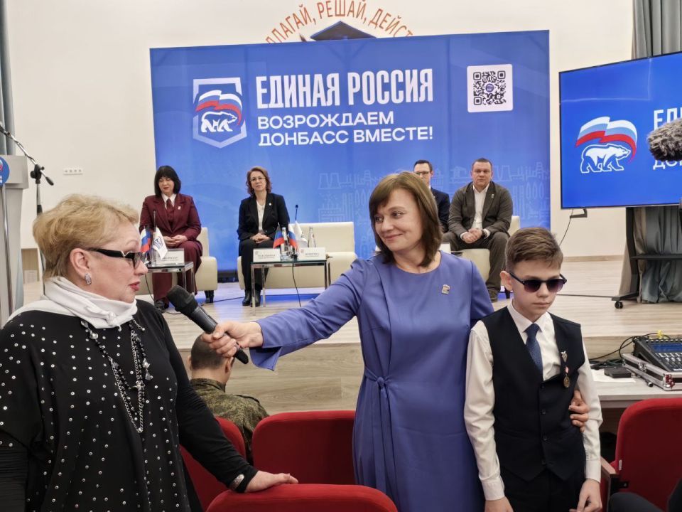 Главными результатами сессии «Дети Донбасса» республиканского форума «Единой России» стали предложения о строительстве республиканской детской больницы и обеспечение возможности для приема в детские сады ДНР с 6-месячного... Главными результатами сессии «Дети Донбасса» республиканского форума «Единой России» стали предложения о строительстве республиканской детской больницы и обеспечение возможности для приема в детские сады ДНР с 6-месячного...