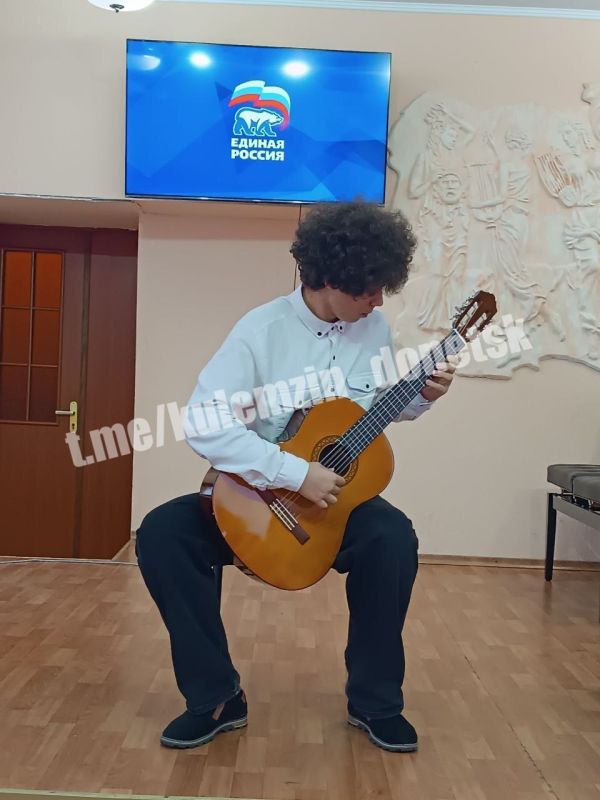 В школе искусств №6 в рамках проекта «Культура малой родины» партии «Единая Россия» состоялся концерт, посвященный Международному женскому дню «Весна —источник вдохновения»! В школе искусств №6 в рамках проекта «Культура малой родины» партии «Единая Россия» состоялся концерт, посвященный Международному женскому дню «Весна —источник вдохновения»!