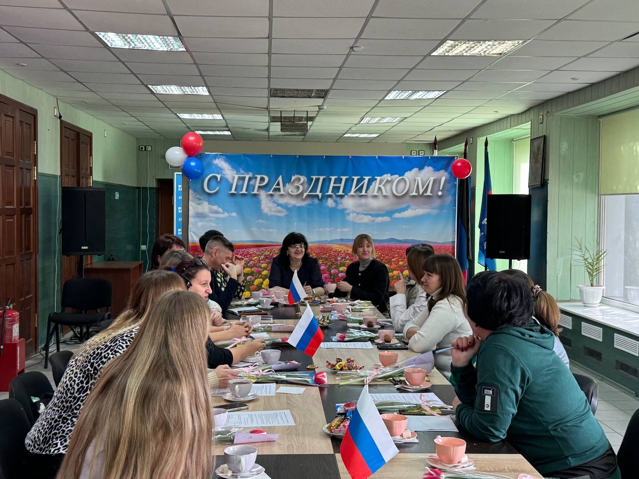 В Мангушском округе прошла встреча женсовета с жительницами: открытый диалог о важном В Мангушском округе прошла встреча женсовета с жительницами: открытый диалог о важном