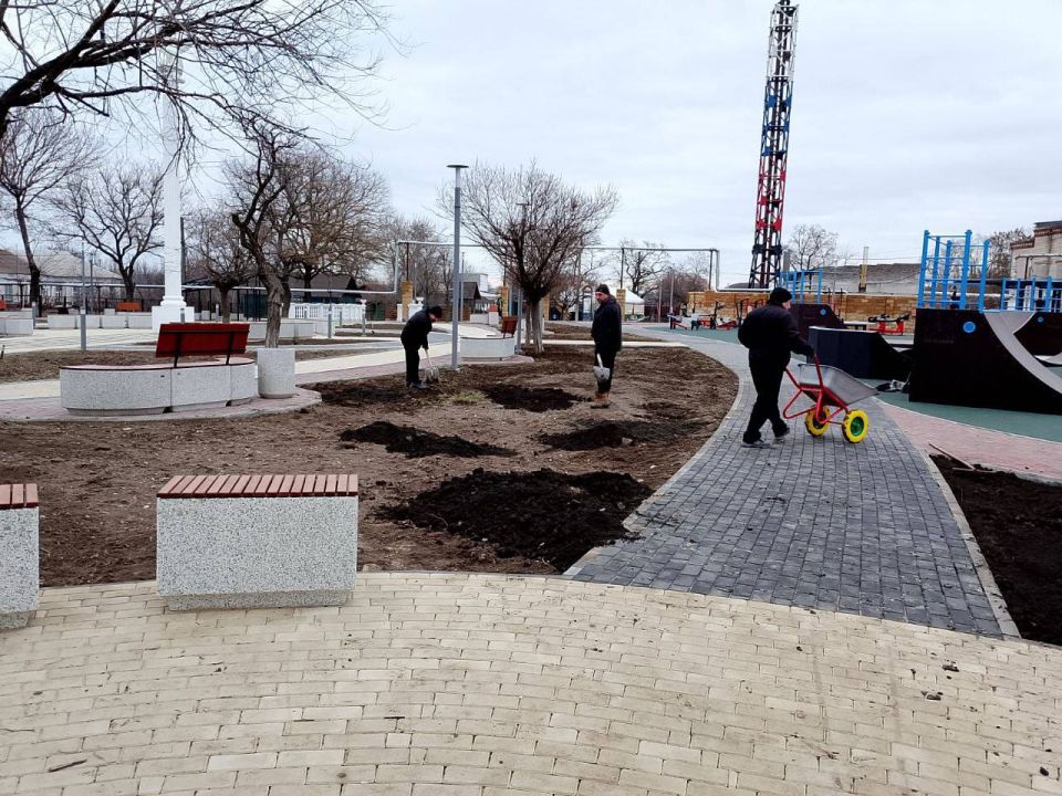 Борис Трима: 4 марта бригады МБУ «СБ Вектор»трудились сразу по нескольким направлениям — от ремонта света до уборки общественных пространств Борис Трима: 4 марта бригады МБУ «СБ Вектор»трудились сразу по нескольким направлениям — от ремонта света до уборки общественных пространств
