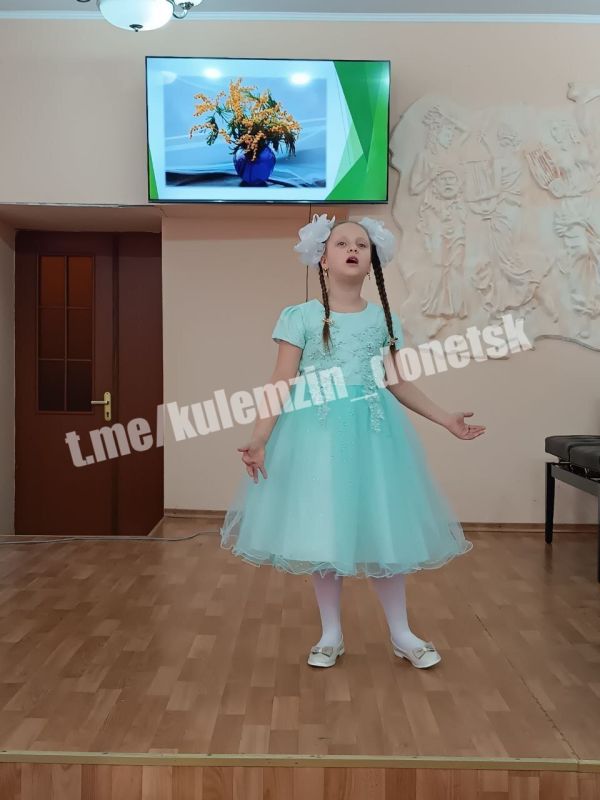 В школе искусств №6 в рамках проекта «Культура малой родины» партии «Единая Россия» состоялся концерт, посвященный Международному женскому дню «Весна —источник вдохновения»! В школе искусств №6 в рамках проекта «Культура малой родины» партии «Единая Россия» состоялся концерт, посвященный Международному женскому дню «Весна —источник вдохновения»!