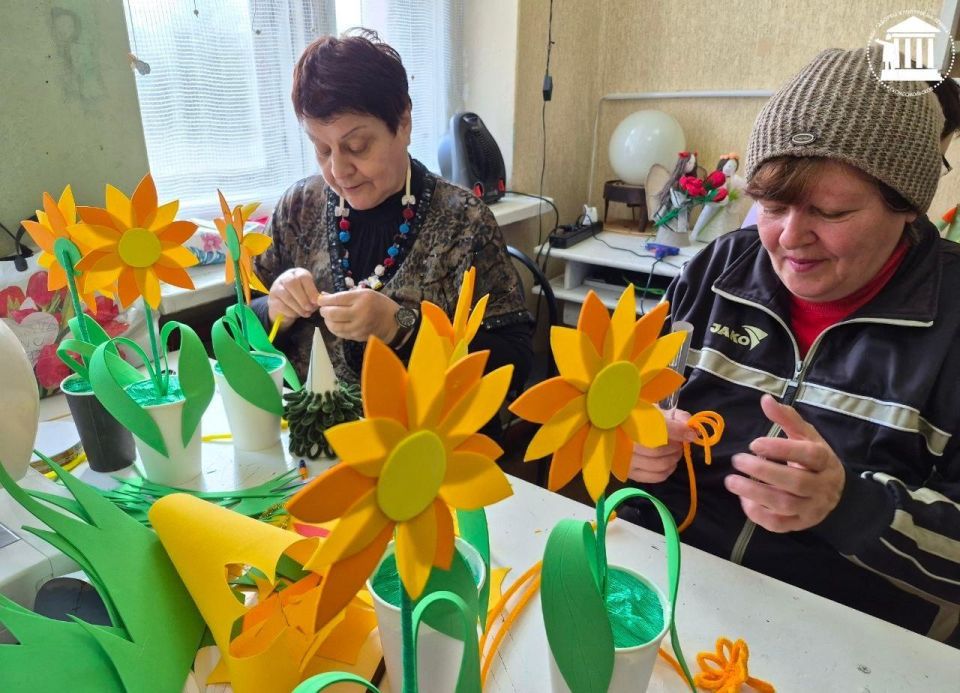 В городе Комсомольское прошло открытое занятие «Цветочные куклы — Феечки» В городе Комсомольское прошло открытое занятие «Цветочные куклы — Феечки»