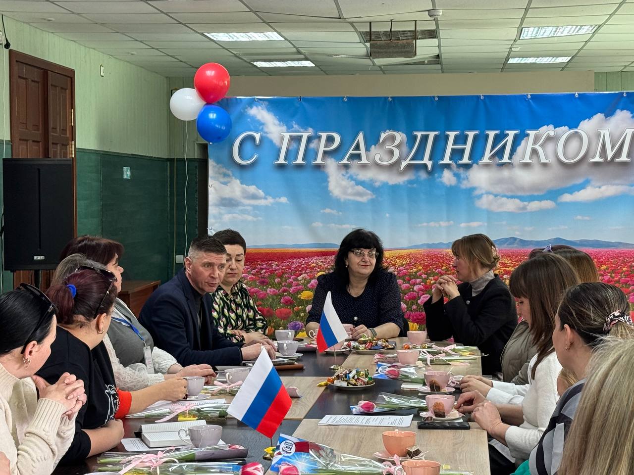 В Мангушском округе прошла встреча женсовета с жительницами: открытый диалог о важном В Мангушском округе прошла встреча женсовета с жительницами: открытый диалог о важном