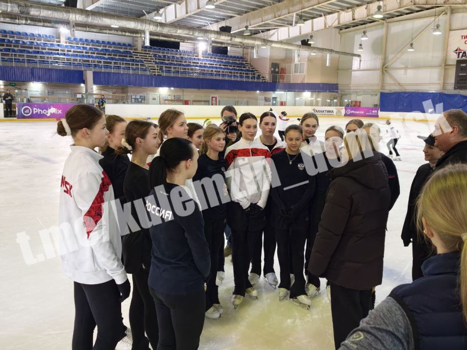 Алексей Кулемзин: В молодежном центре «30/09» прошла знаковая встреча, молодежь ДНР смогла пообщаться в формате видеосвязи с Героем России, космонавтом-испытателем — Денисом Матвеевым Алексей Кулемзин: В молодежном центре «30/09» прошла знаковая встреча, молодежь ДНР смогла пообщаться в формате видеосвязи с Героем России, космонавтом-испытателем — Денисом Матвеевым
