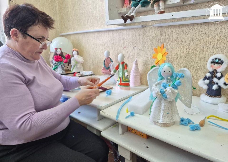 В городе Комсомольское прошло открытое занятие «Цветочные куклы — Феечки» В городе Комсомольское прошло открытое занятие «Цветочные куклы — Феечки»