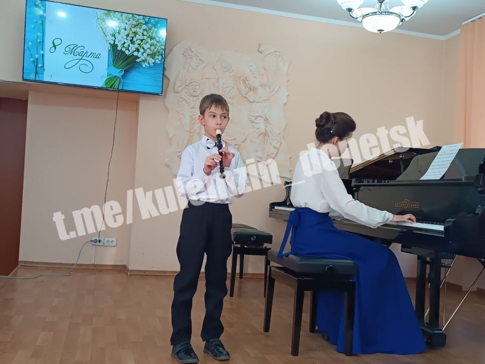 В школе искусств №6 в рамках проекта «Культура малой родины» партии «Единая Россия» состоялся концерт, посвященный Международному женскому дню «Весна —источник вдохновения»! В школе искусств №6 в рамках проекта «Культура малой родины» партии «Единая Россия» состоялся концерт, посвященный Международному женскому дню «Весна —источник вдохновения»!