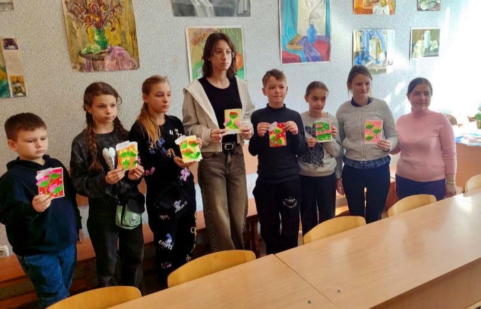 Дети из семей адресатов филиала фонда приняли участие в мастер-классе ко Дню 8 Марта Дети из семей адресатов филиала фонда приняли участие в мастер-классе ко Дню 8 Марта