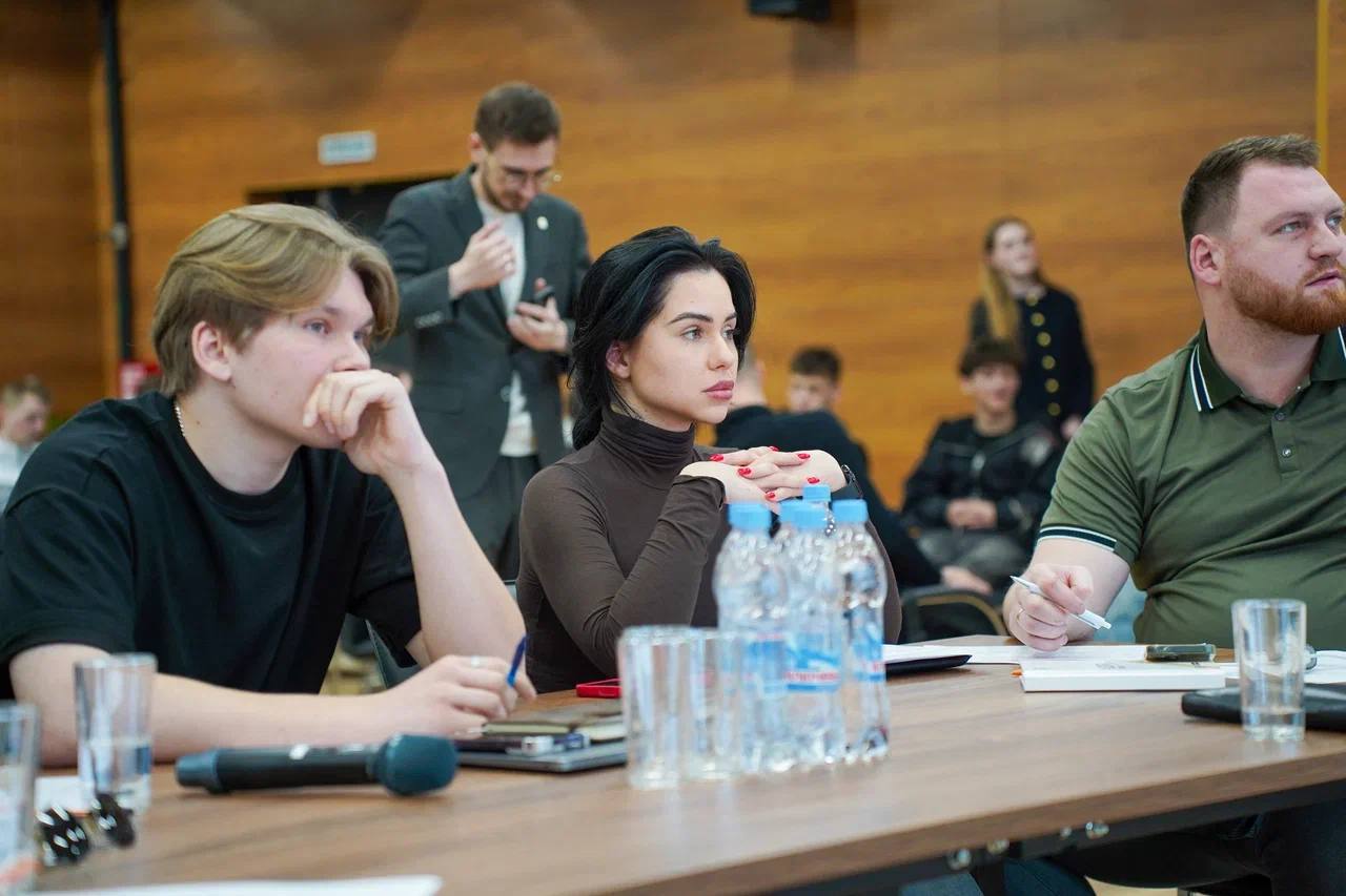 В Донецке прошел молодежный хакатон по развитию городской среды В Донецке прошел молодежный хакатон по развитию городской среды