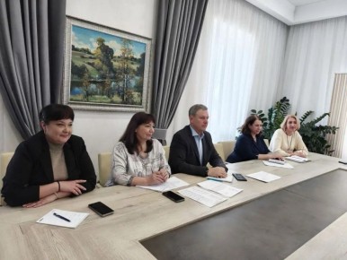 ������ ��������: ����������� ������� ������� � ������-��-����, ��� ���������� ������ ������� � ��������� �� ������������ �������� ���������� �������