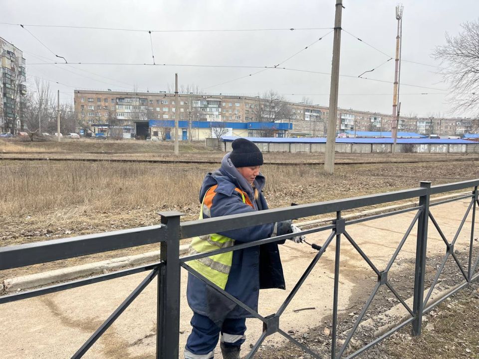 МУП «Простор» ежедневно выполняет все необходимые работы по содержанию городских улиц МУП «Простор» ежедневно выполняет все необходимые работы по содержанию городских улиц