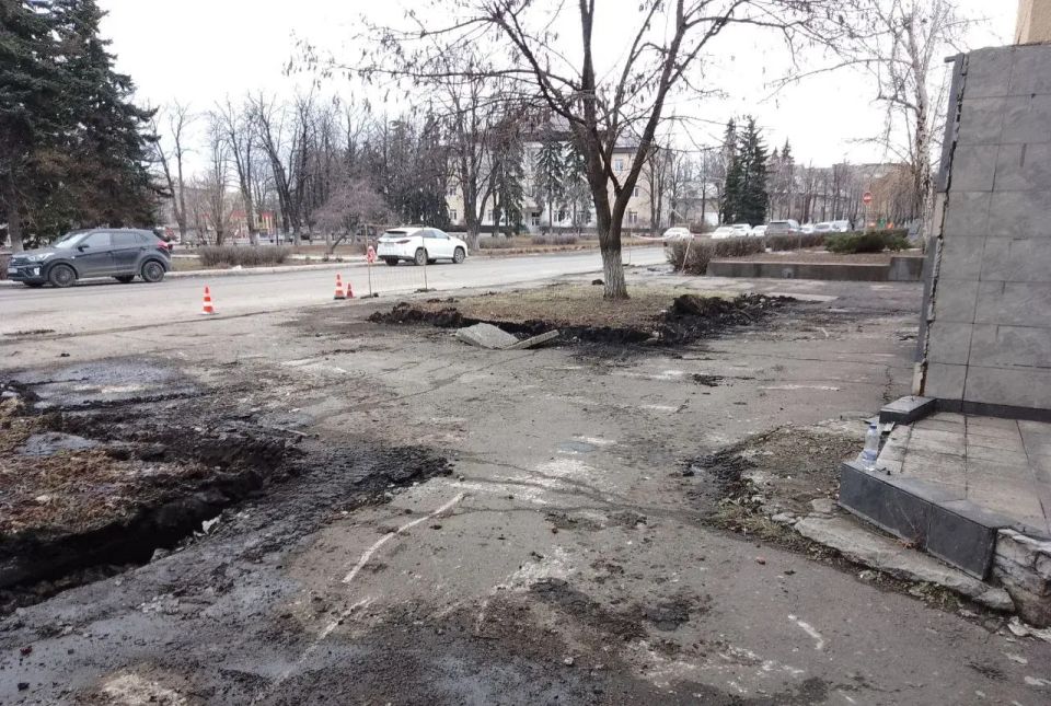В Дебальцево прошла подготовка к ремонту автодороги при поддержке Хабаровского края В Дебальцево прошла подготовка к ремонту автодороги при поддержке Хабаровского края