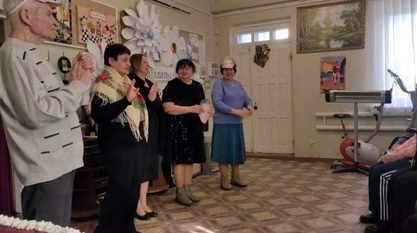 В городе Комсомольское прошел праздничный концерт «Самым милым и любимым», посвященный Международному женскому дню В городе Комсомольское прошел праздничный концерт «Самым милым и любимым», посвященный Международному женскому дню