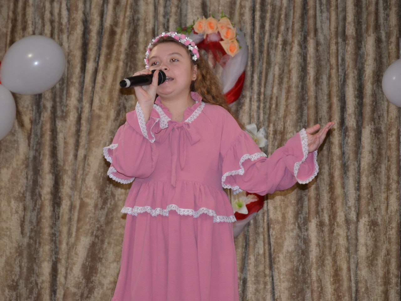 В Шахтерской санаторной школе-интернате № 15 провели концерт на базе Автоклуба В Шахтерской санаторной школе-интернате № 15 провели концерт на базе Автоклуба