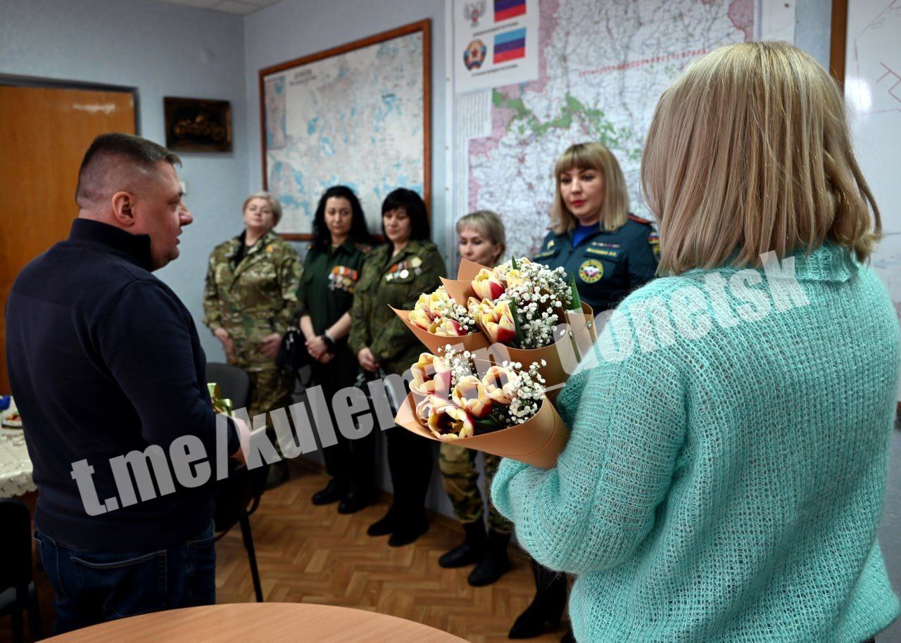 Алексей Кулемзин: В Донецке чествуют прекрасную половину человечества Алексей Кулемзин: В Донецке чествуют прекрасную половину человечества