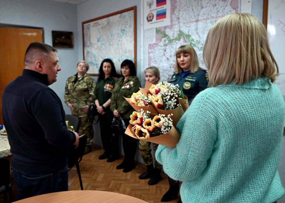 «Сила духа и женская нежность»: в Куйбышевском районе чествовали женщин — защитниц и тружениц тыла «Сила духа и женская нежность»: в Куйбышевском районе чествовали женщин — защитниц и тружениц тыла