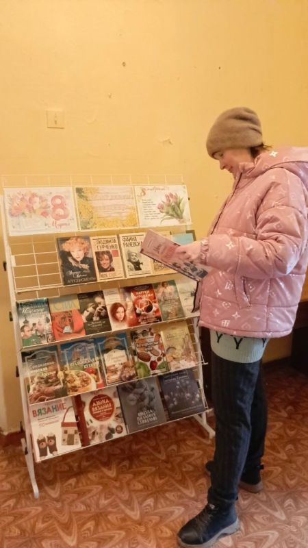 8 Марта — самый романтичный праздник весны, наполненный цветами, комплиментами и улыбками 8 Марта — самый романтичный праздник весны, наполненный цветами, комплиментами и улыбками