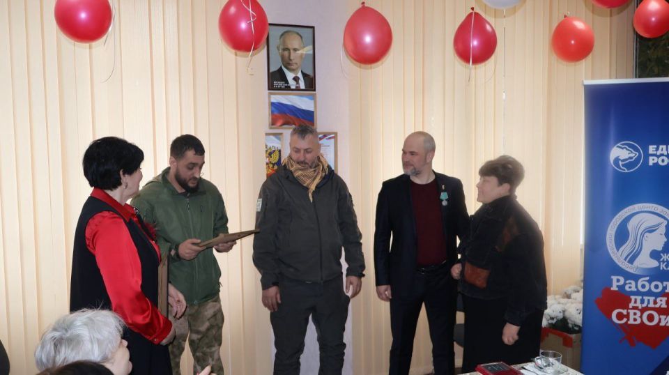 8 Марта в Дебальцево: Женский Вклад в Победу и Весеннее Вдохновение! 8 Марта в Дебальцево: Женский Вклад в Победу и Весеннее Вдохновение!