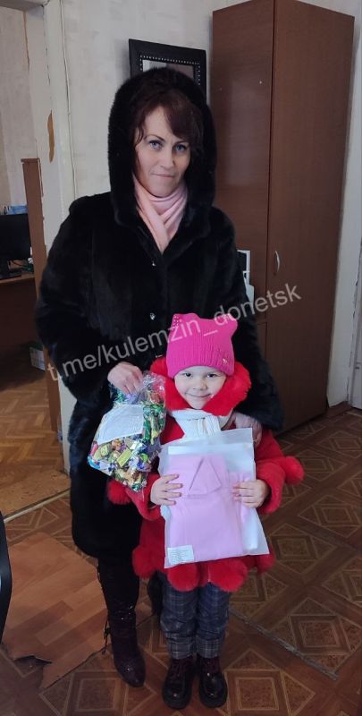 К Международному женскому дню сотрудники отдела опеки и попечительства Ленинского района устроили настоящий праздник для подопечных детей К Международному женскому дню сотрудники отдела опеки и попечительства Ленинского района устроили настоящий праздник для подопечных детей