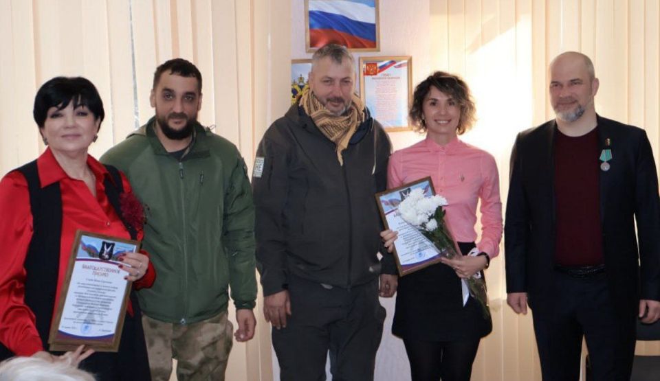 8 Марта в Дебальцево: Женский Вклад в Победу и Весеннее Вдохновение! 8 Марта в Дебальцево: Женский Вклад в Победу и Весеннее Вдохновение!