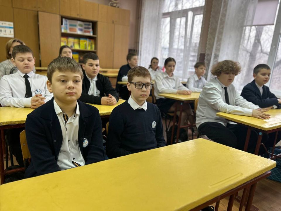 В канун 8 марта защитница Отечества провела урок мужества В канун 8 марта защитница Отечества провела урок мужества