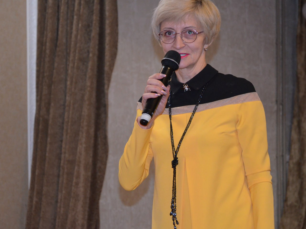 В Шахтерской санаторной школе-интернате № 15 провели концерт на базе Автоклуба В Шахтерской санаторной школе-интернате № 15 провели концерт на базе Автоклуба