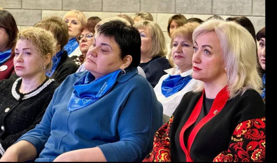 5 марта депутаты Ясиноватского муниципального совета приняли участие в форуме «Возрождаем Донбасс вместе – Есть результат!», собравший более 600 участников 5 марта депутаты Ясиноватского муниципального совета приняли участие в форуме «Возрождаем Донбасс вместе – Есть результат!», собравший более 600 участников