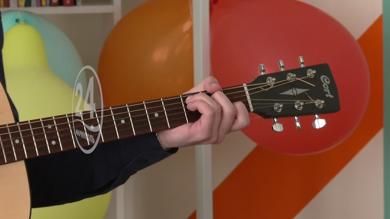 Литературно-музыкальный вечер «Весна. Цветы и мамины глаза» прошел в библиотеке им. Г.Х