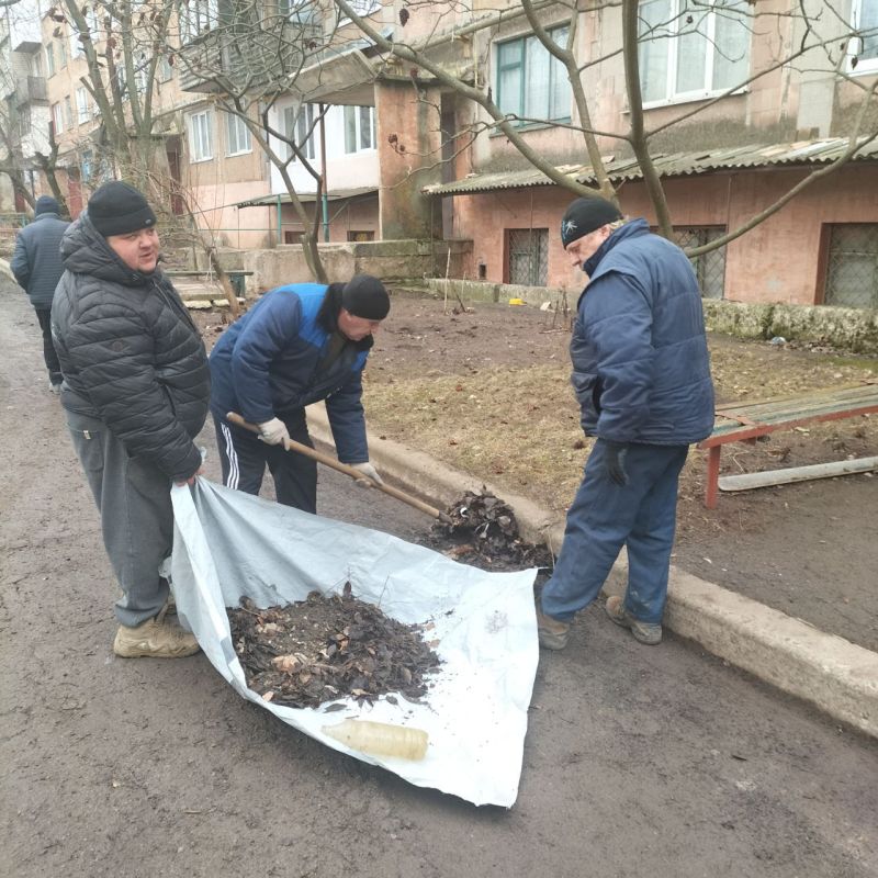 Роман Конев: МУНИЦИПАЛЬНОЕ УНИТАРНОЕ ПРЕДПРИЯТИЕ «УПРАВЛЯЮЩАЯ КОМПАНИЯ ГОРОДА ГОРЛОВКА» АДМИНИСТРАЦИИ ГОРОДСКОГО ОКРУГА ГОРЛОВКА и ГОРЛОВСКИЙ ФИЛИАЛ ЕДИНОГО РЕГИОНАЛЬНОГО ФОНДА ПО УПРАВЛЕНИЮ МНОГОКВАРТИРНЫМИ ДОМАМИ НА... Роман Конев: МУНИЦИПАЛЬНОЕ УНИТАРНОЕ ПРЕДПРИЯТИЕ «УПРАВЛЯЮЩАЯ КОМПАНИЯ ГОРОДА ГОРЛОВКА» АДМИНИСТРАЦИИ ГОРОДСКОГО ОКРУГА ГОРЛОВКА и ГОРЛОВСКИЙ ФИЛИАЛ ЕДИНОГО РЕГИОНАЛЬНОГО ФОНДА ПО УПРАВЛЕНИЮ МНОГОКВАРТИРНЫМИ ДОМАМИ НА...