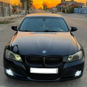 1 100 �.�. BMW 3 �����, 2009 �.�
