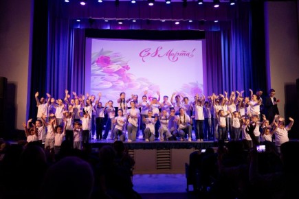 � ������ ���������� ������� "�������� ����� ������" � ��� ����� ��������� �. �. ����� ������ ����������� ������� �������� �����. ��� ����� ��������, ����������� ����� ��������, �������� � �����