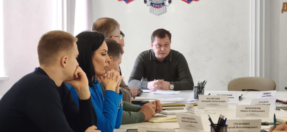 Совершенствование партнёрства в строительстве Донбасса: итоги третей встречи Совершенствование партнёрства в строительстве Донбасса: итоги третей встречи
