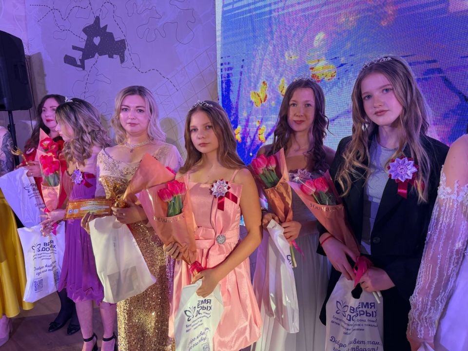 «Это настоящий глоток свежего воздуха»: для подопечных фонда «Время добрых» устроили день красоты «Это настоящий глоток свежего воздуха»: для подопечных фонда «Время добрых» устроили день красоты