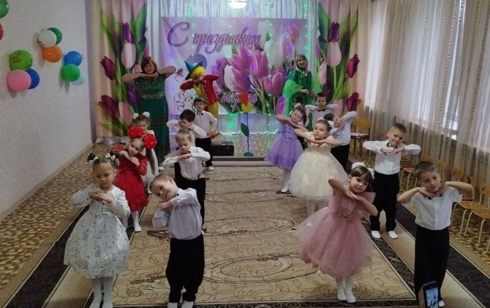 Мероприятия для милых дам в дошкольных образовательных учреждениях Мероприятия для милых дам в дошкольных образовательных учреждениях