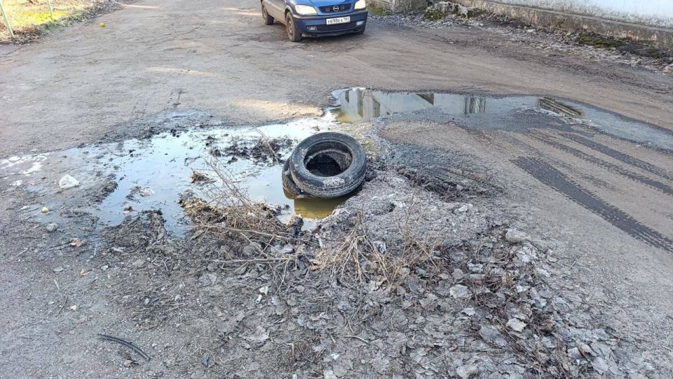 Жители Макеевки утопают в фекалиях Жители Макеевки утопают в фекалиях