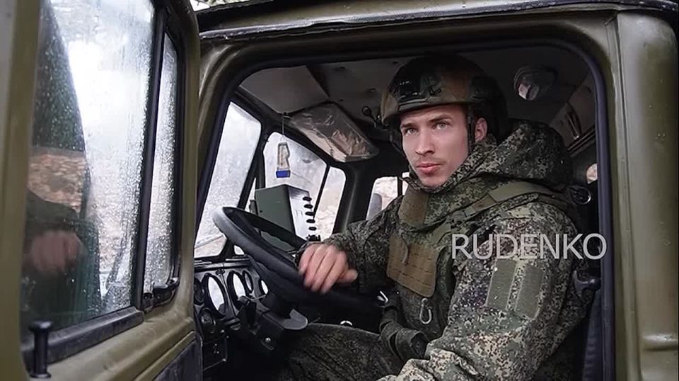 Андрей Руденко: Расчёты РСЗО «Град» 61-й гвардейской бригады морской пехоты группировки войск «Центр» уничтожили пункт временной дислокации формирований ВСУ на Добропольском направлении