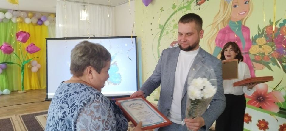 Наталья Великодная: 1 марта 2026 года Тельмановский детский сад "Катюша" отметил 40-летний юбилей Наталья Великодная: 1 марта 2026 года Тельмановский детский сад "Катюша" отметил 40-летний юбилей