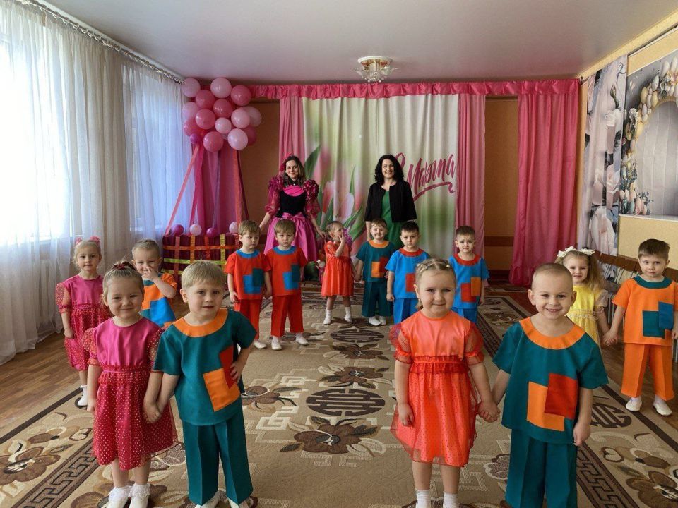 Мероприятия для милых дам в дошкольных образовательных учреждениях Мероприятия для милых дам в дошкольных образовательных учреждениях