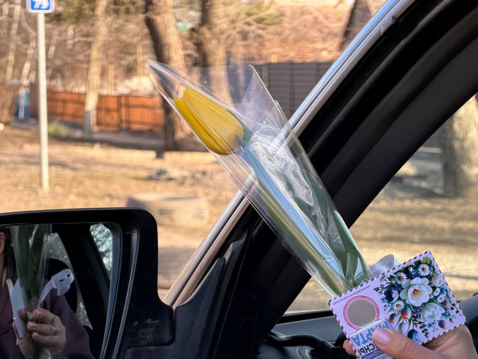 Весеннее поздравление от молодежи Тельманово и ГИБДД Весеннее поздравление от молодежи Тельманово и ГИБДД