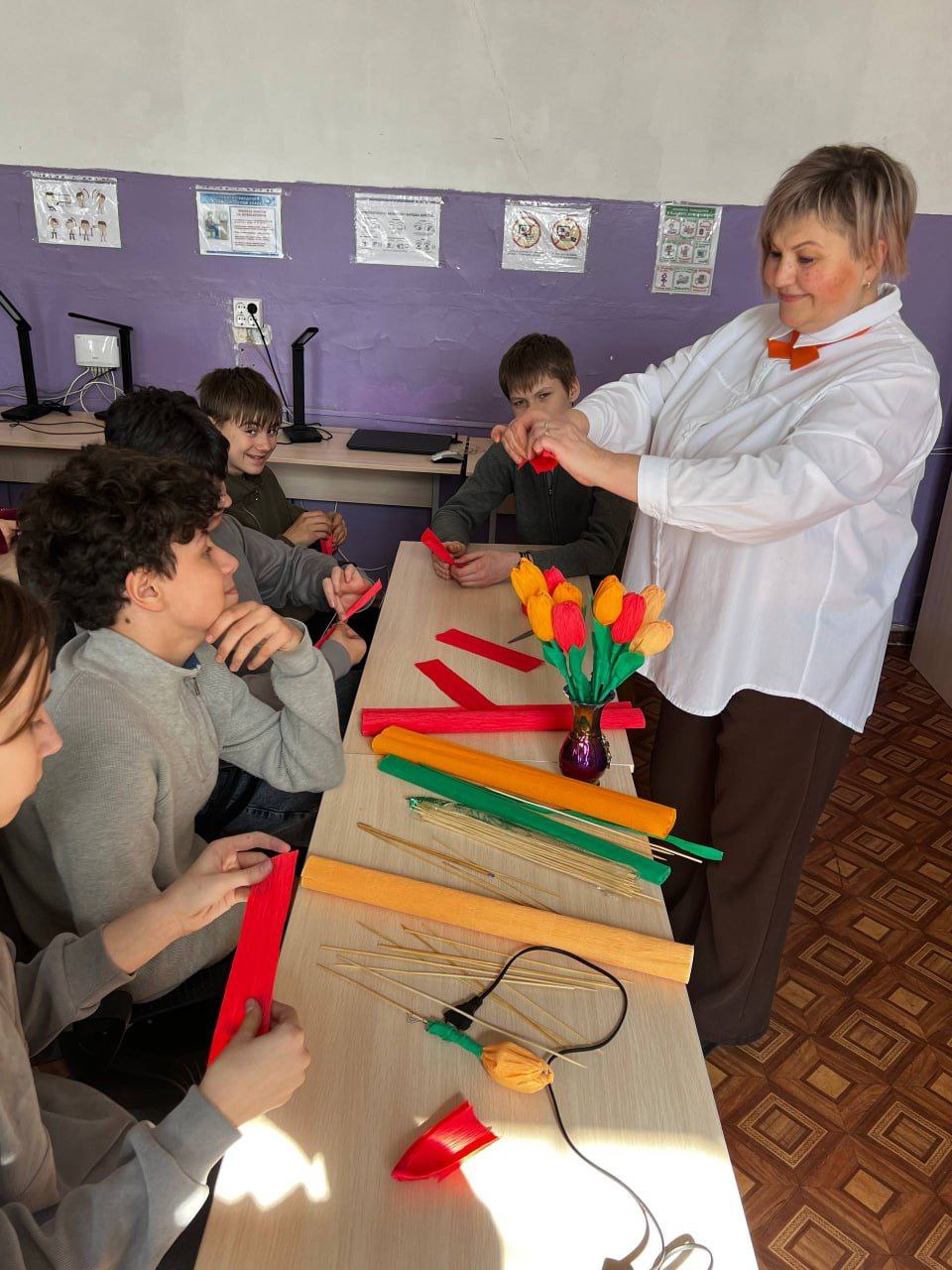 Международный женский день Международный женский день