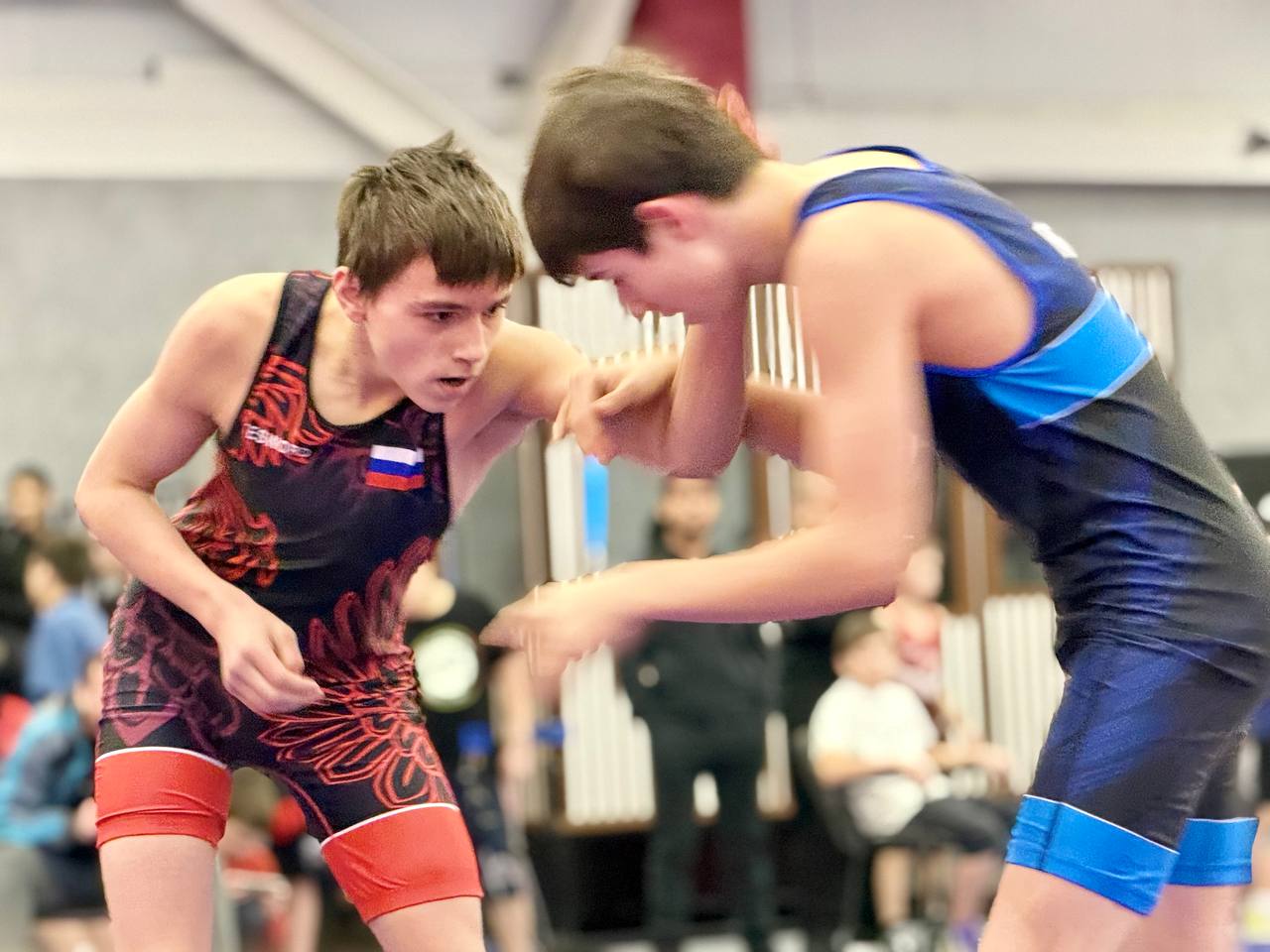 Борцы из Волновахи завоевали шесть наград на региональных соревнованиях по спортивной (греко-римской) борьбе в Тарко-Сале Борцы из Волновахи завоевали шесть наград на региональных соревнованиях по спортивной (греко-римской) борьбе в Тарко-Сале