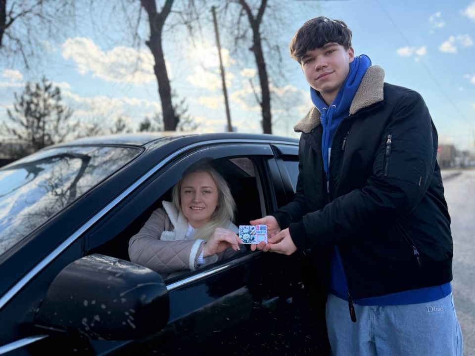 Весеннее поздравление от молодежи Тельманово и ГИБДД Весеннее поздравление от молодежи Тельманово и ГИБДД