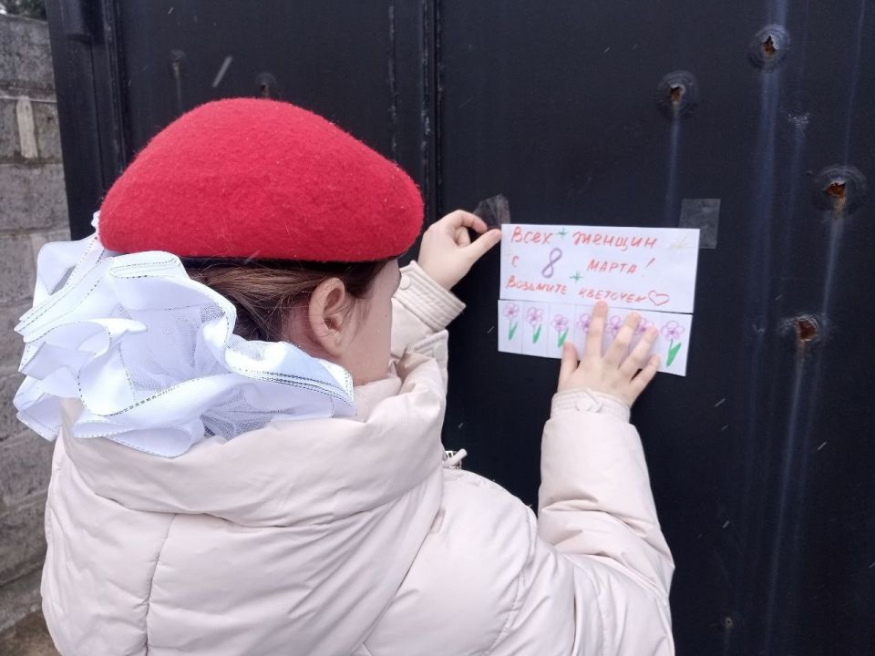 МАЛЕНЬКИЕ ЧУДЕСА ДЛЯ ПРЕКРАСНЫХ ДАМ МАЛЕНЬКИЕ ЧУДЕСА ДЛЯ ПРЕКРАСНЫХ ДАМ