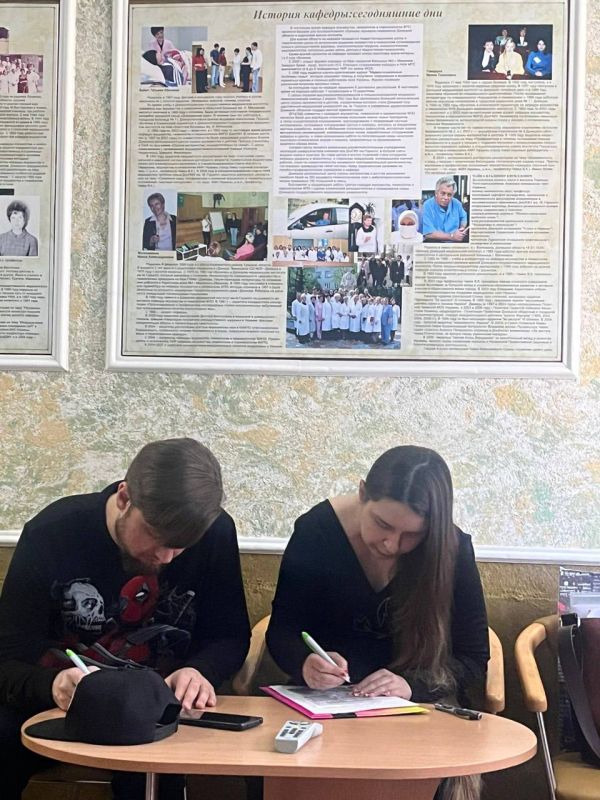 Член Общественной палаты ДНР, главный республиканский специалист по медицинской психологии МЗ ДНР Виктория Таций приняла участие в Неделе ответственного отношения к беременности: вместе к счастливому материнству по... Член Общественной палаты ДНР, главный республиканский специалист по медицинской психологии МЗ ДНР Виктория Таций приняла участие в Неделе ответственного отношения к беременности: вместе к счастливому материнству по...