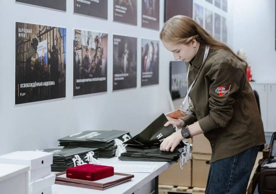 «Я просто понимаю, что не могу сдаться»: Волонтер Молодежки Народного фронта Наталия Тараненко рассказала о личной мотивации и внутренней силе «Я просто понимаю, что не могу сдаться»: Волонтер Молодежки Народного фронта Наталия Тараненко рассказала о личной мотивации и внутренней силе