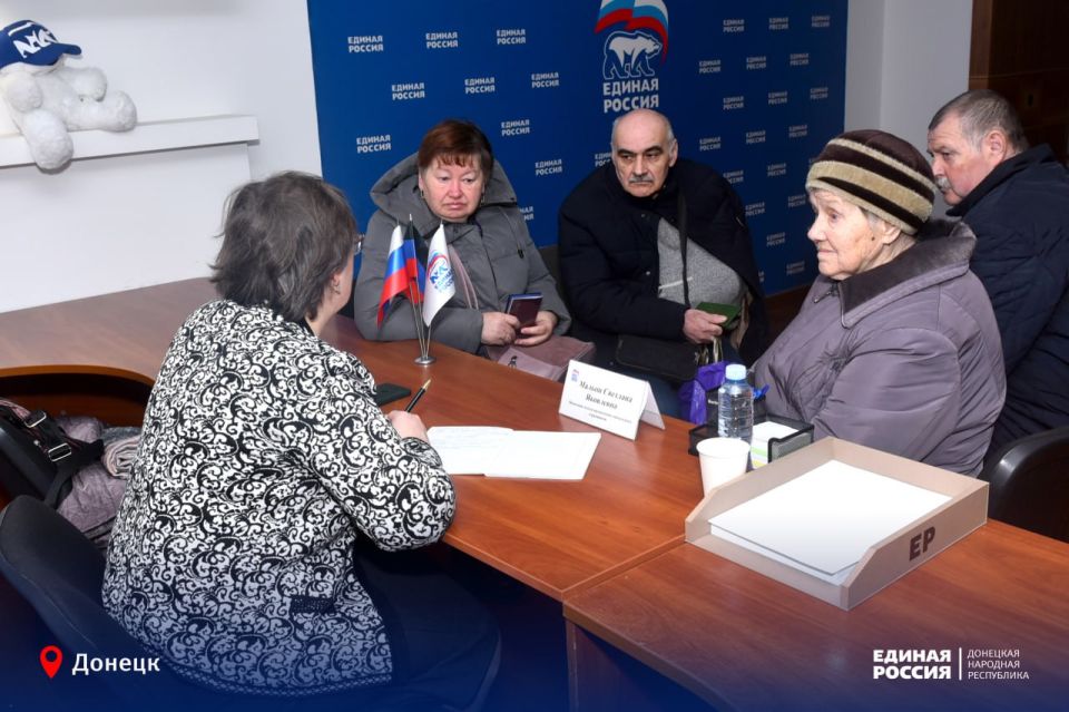 Компенсации и социальные выплаты: на вопросы жителей Республики отвечали сотрудники Соцфонда Компенсации и социальные выплаты: на вопросы жителей Республики отвечали сотрудники Соцфонда